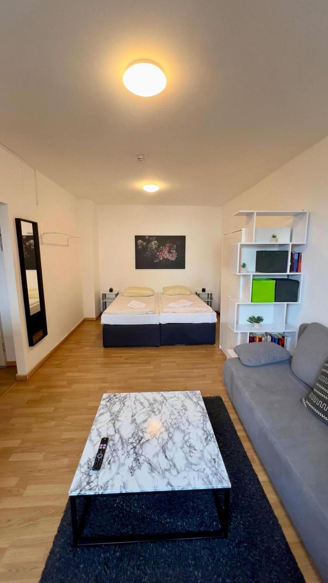 Praktische City Apartments Direkt Am Hauptbahnhof 新明斯特 外观 照片